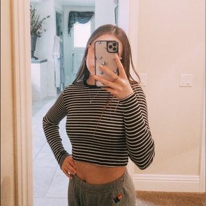 brandy melville✨— striped long sleeve crop!!